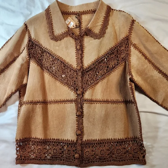 NWT Women's Tan and Brown Suede &amp; Crochet Trim Jacket / Cardigan - Sz M