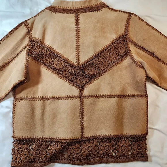 NWT Women's Tan and Brown Suede &amp; Crochet Trim Jacket / Cardigan - Sz M