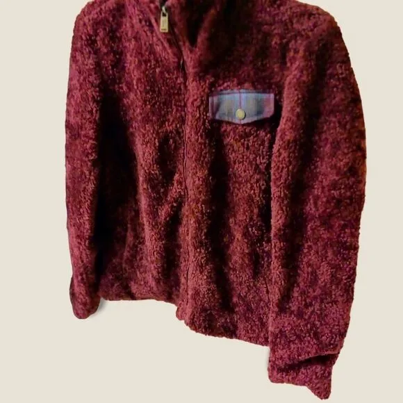 PENDLETON Women's Maroon Heavy Sherpa Jacket.