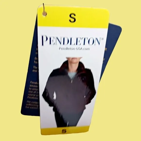 PENDLETON Women's Maroon Heavy Sherpa Jacket.