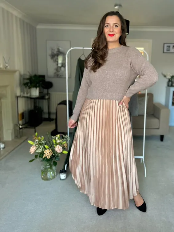Pink Short Sleeve Pleated Jumper Dress