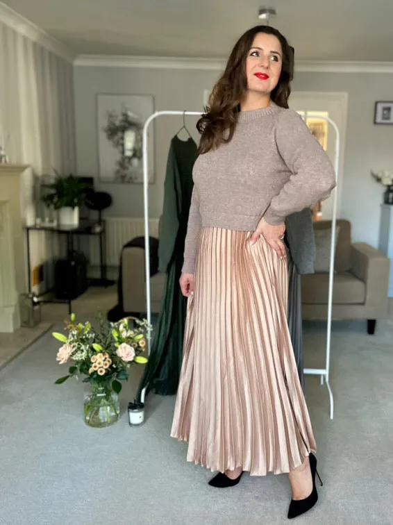 Pink Short Sleeve Pleated Jumper Dress