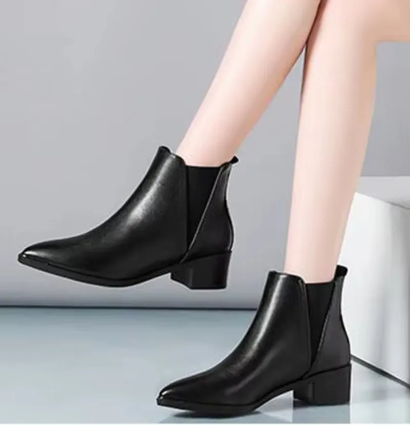 Pointed Toe Chelsea Boots Woman Short Ankle Botines Solid Leather Goth Botas Women Stretch Snow Motorcycle Booties Winter Shoe