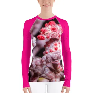 Pygmy Seahorse Women's Rash Guard