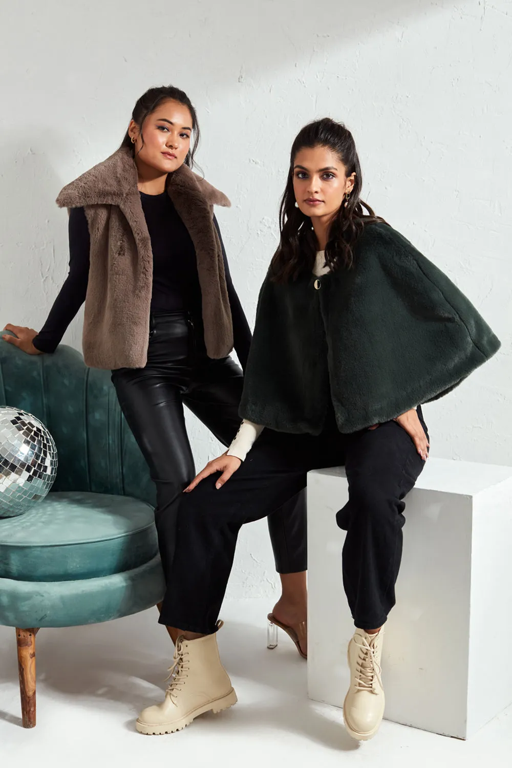 Rebato Collar Jacket