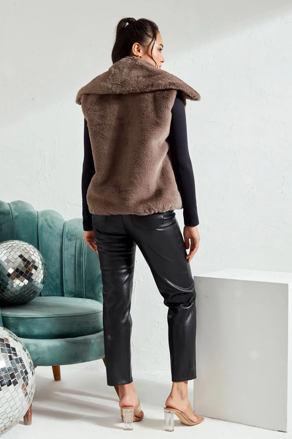 Rebato Collar Jacket