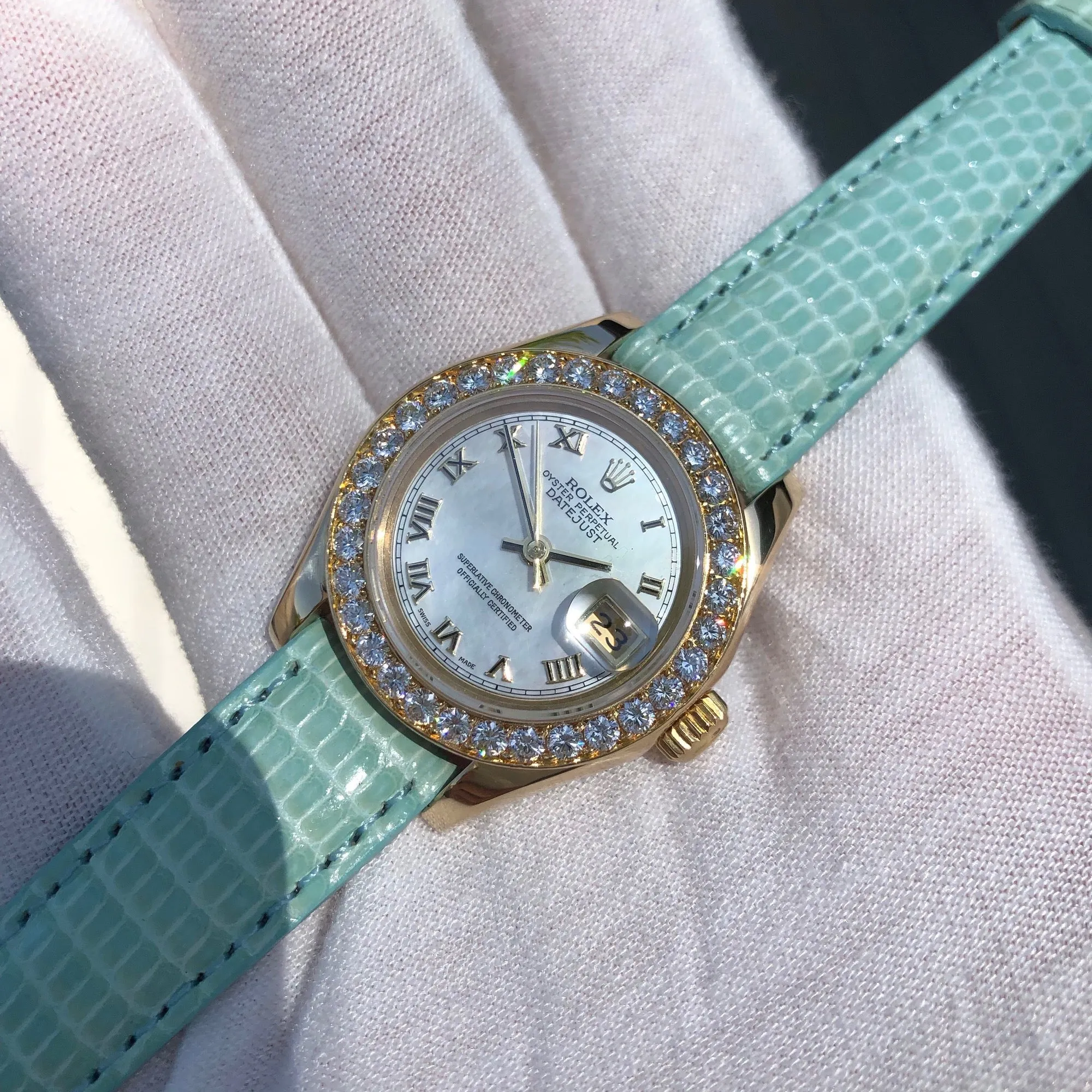Rolex Pearlmaster Datejust Masterpiece 69298 MOP Diamond Bezel 18K Gold Box & Papers