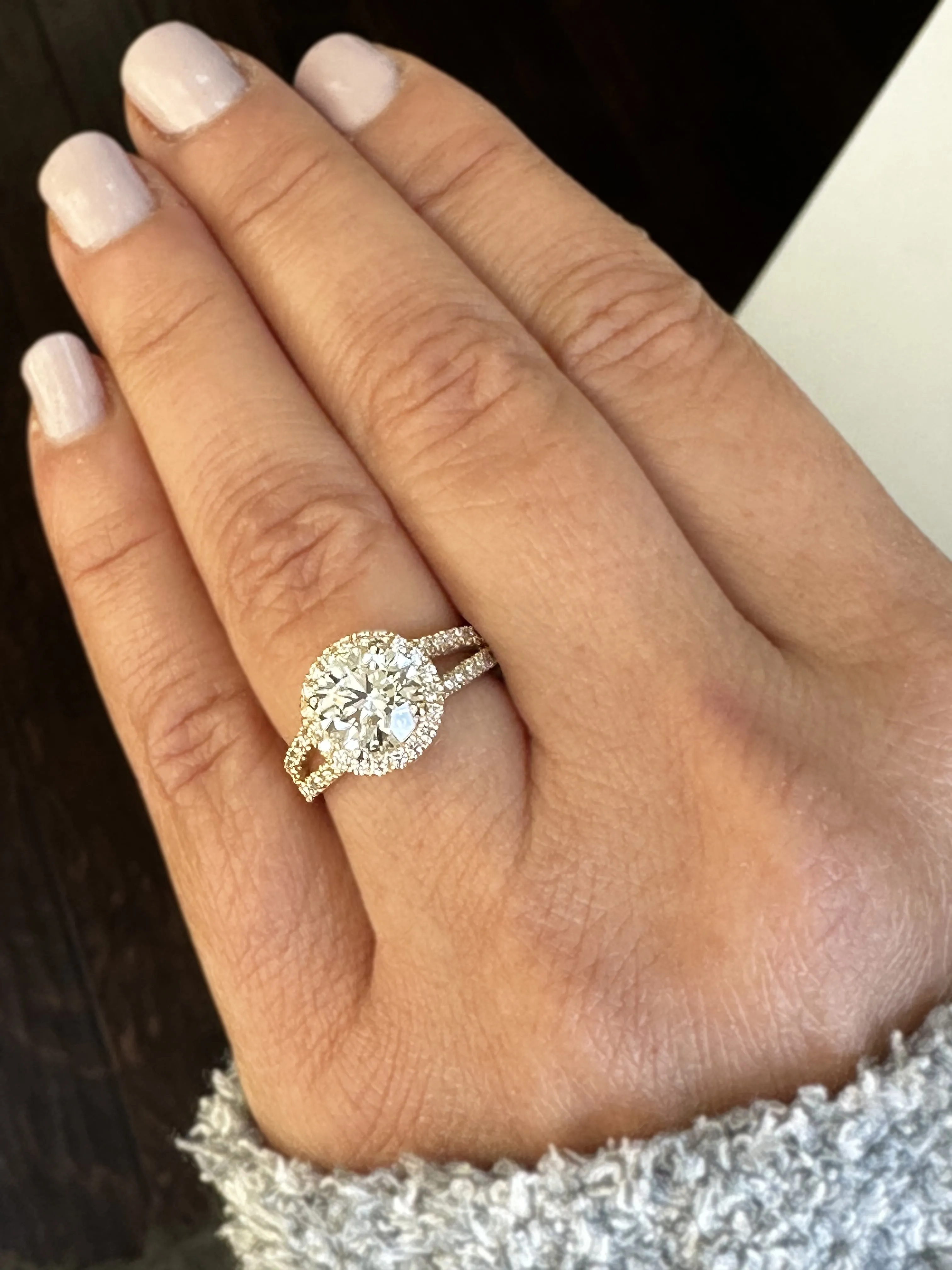 Round Cut Moissanite Engagement Ring Halo Style In 14k Solid Yellow Gold Split Shank Style Wedding Ring Women's Bridal Ring 2.20ctw