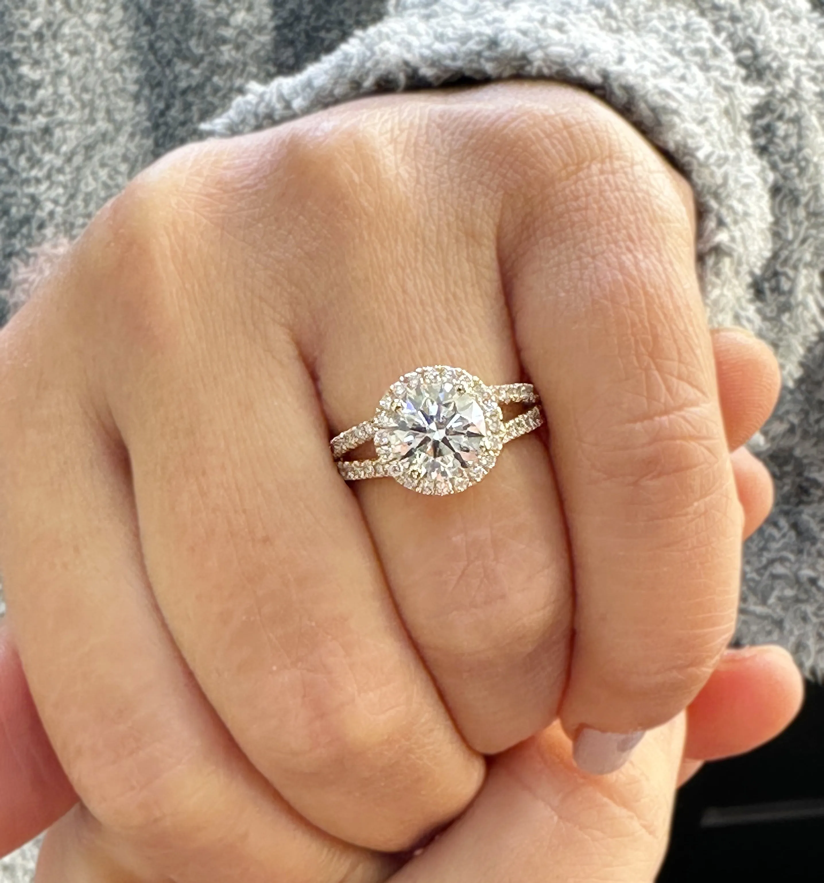 Round Cut Moissanite Engagement Ring Halo Style In 14k Solid Yellow Gold Split Shank Style Wedding Ring Women's Bridal Ring 2.20ctw