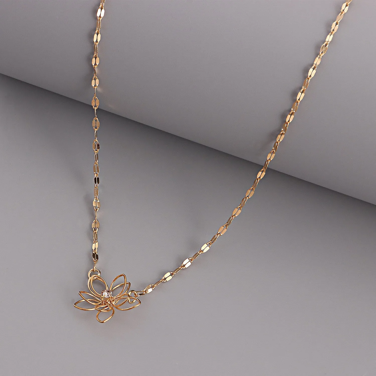 Simple Clavicle Chain Hollow Lotus Necklace Women
