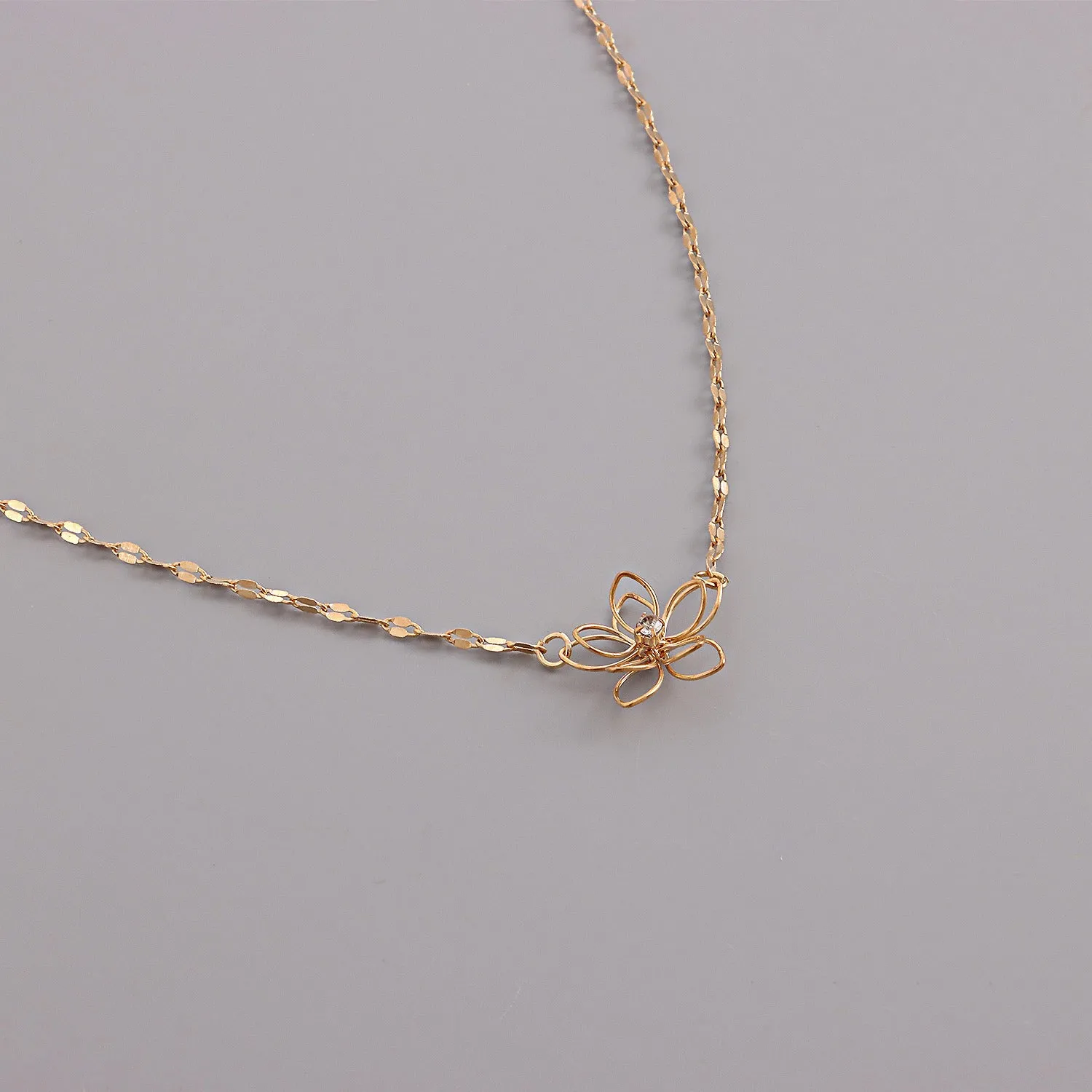 Simple Clavicle Chain Hollow Lotus Necklace Women