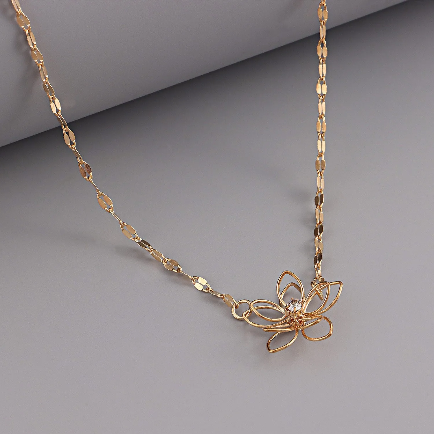 Simple Clavicle Chain Hollow Lotus Necklace Women