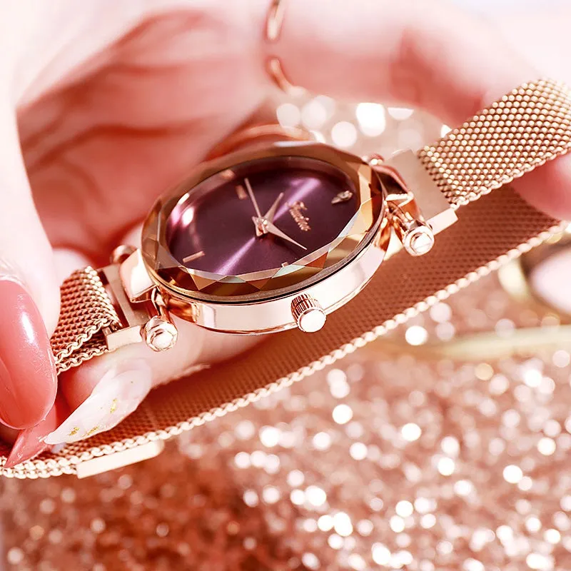 Simple Dial Quartz Women's Watch