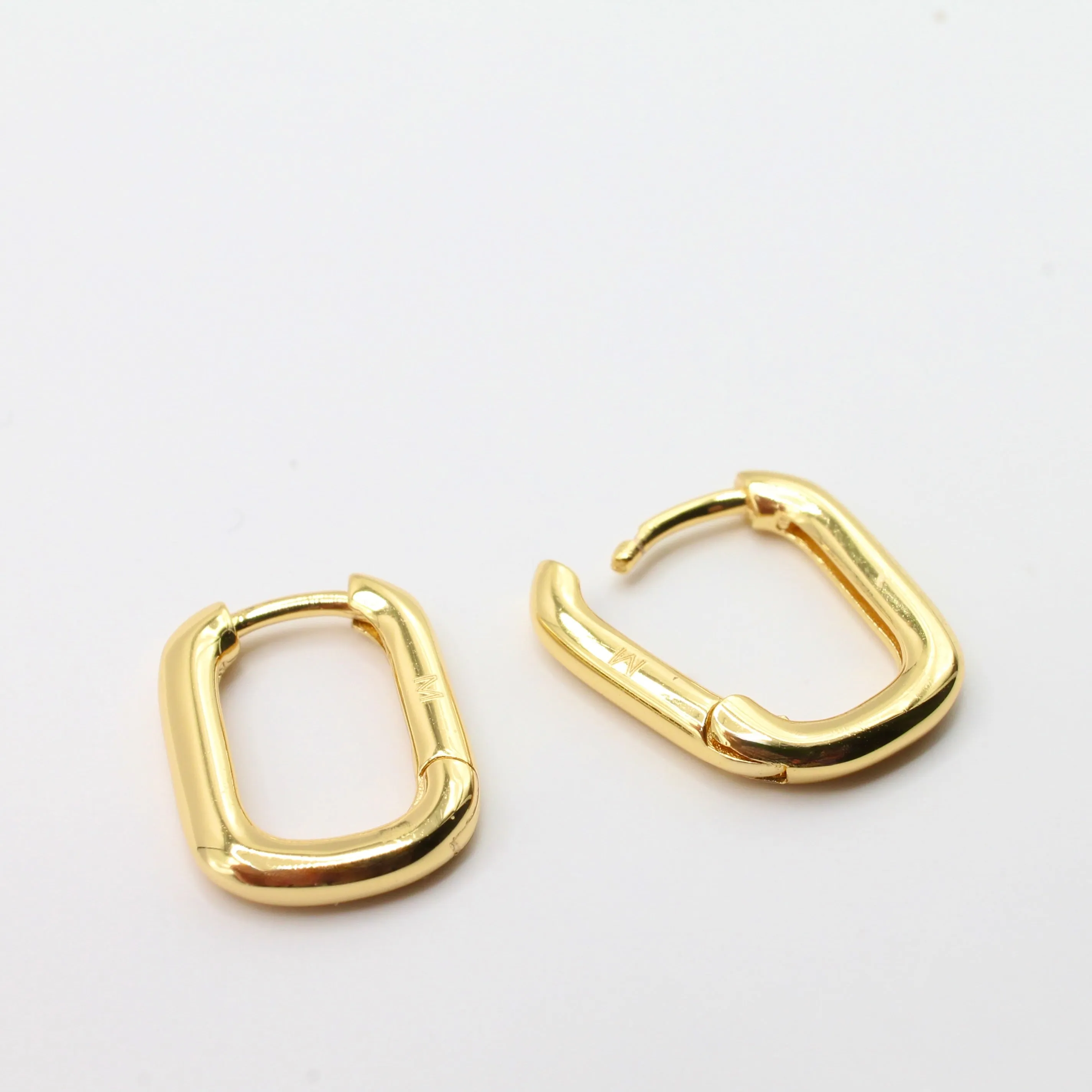 Simple U Hoops