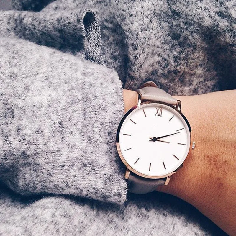 Simple Women's Wristwatch