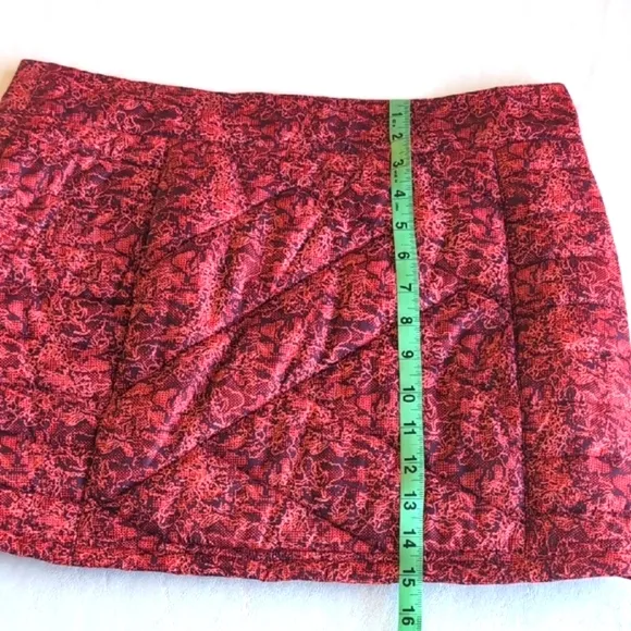 Smartwool Zip Front Puffer Mini Skirt Pink Snakeskin Print Women's Size M