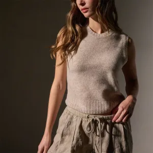 Soft Featherweight Cashmere Vest - Light Beige