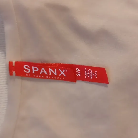 SPANX by SARA BLAKEL. Women's Soft Nude Thinstincts Tank. Size S/P