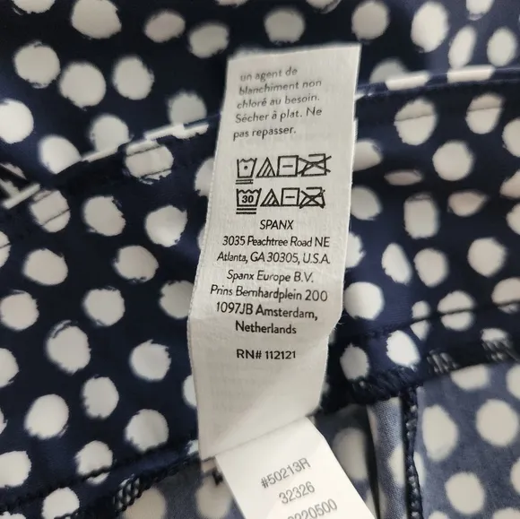 SPANX Sunshine Shorts 6&quot; Navy White Pantited Dot Women's Size Large
