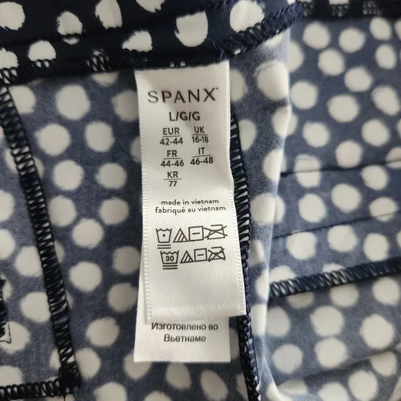 SPANX Sunshine Shorts 6&quot; Navy White Pantited Dot Women's Size Large