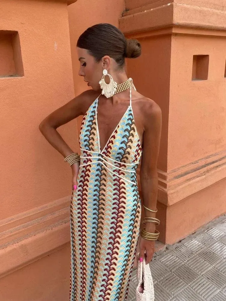 Summer Belle™ | Women's Deep V-Neck Sleeveless Halter Dress | Lightweight Fabric, Breathable Design, Perfect for Warm Weather
