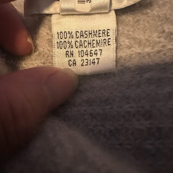 Talbots 100% Cashmere Soft Women's Sweater Sz. Large Grey