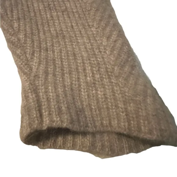 Talbots 100% Cashmere Soft Women's Sweater Sz. Large Grey