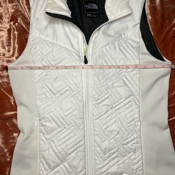 The North Face Women's White Quilted Vest