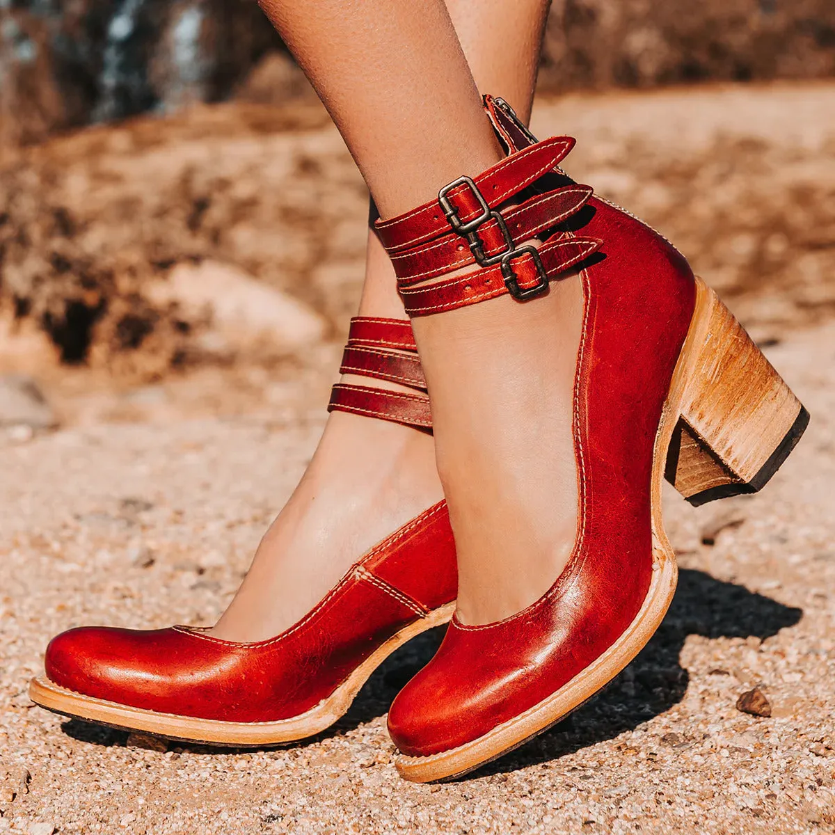 THE SIERRA LEATHER HEELS