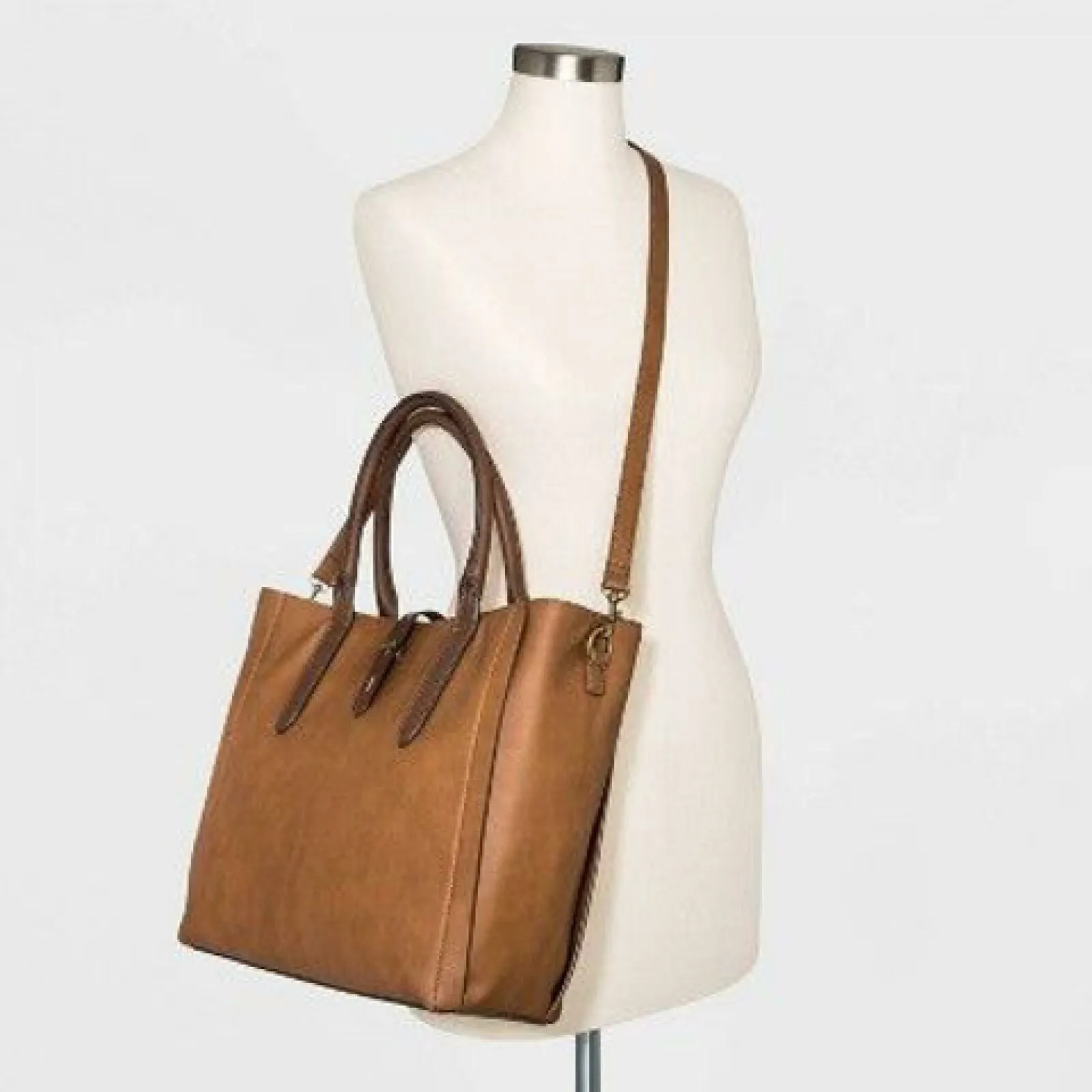 Universal Thread Women's Tote Handbag With Toggle Hardware