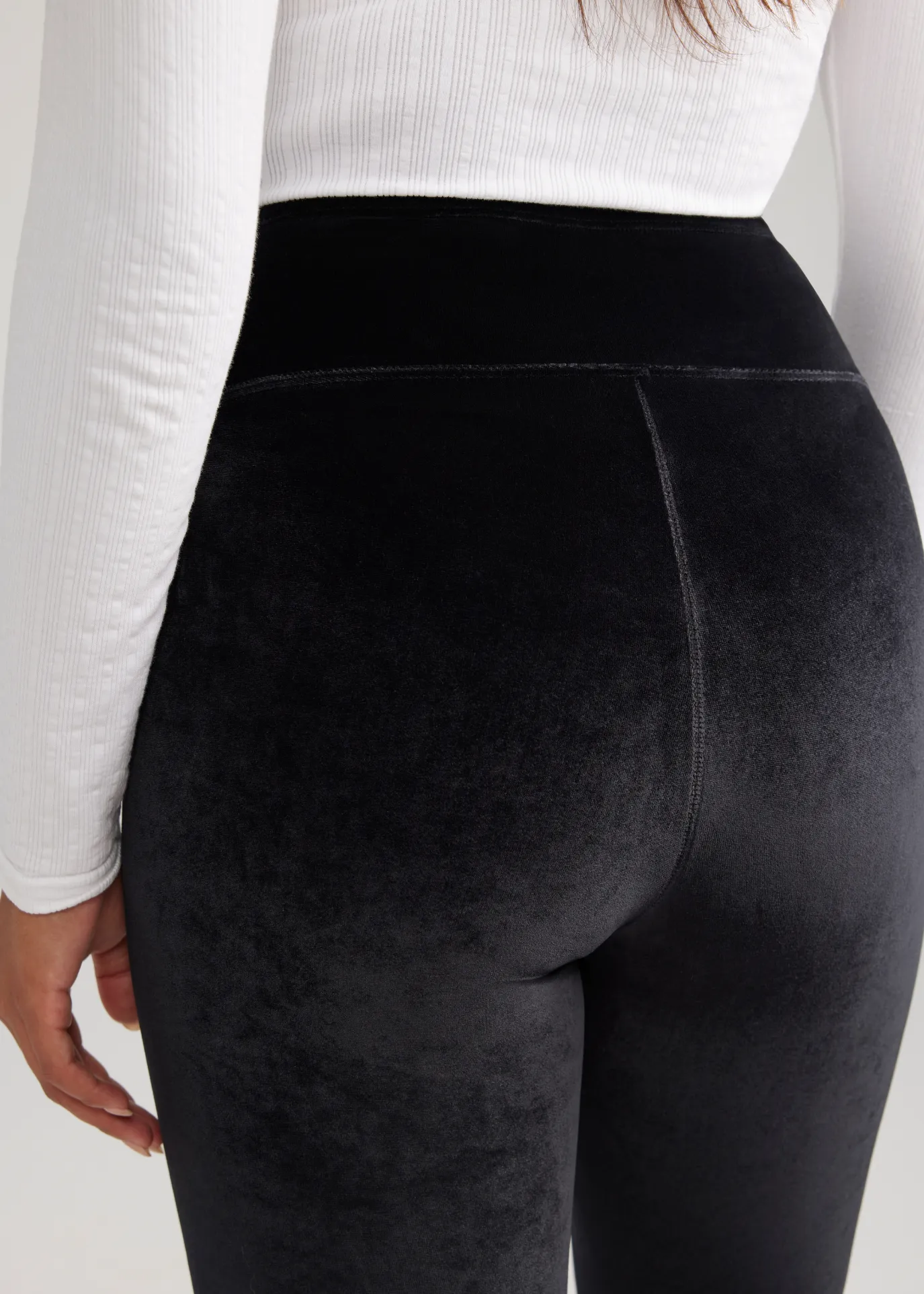 Velvet Shaping Legging by Yummie Tummie