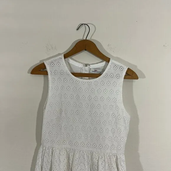 Vineyard Vines Women's White Allamanda Eyelet Dress Size 2 Style 2Q010453