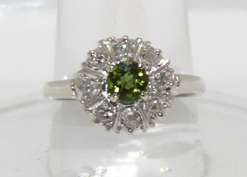 Vintage 14K Peridot & Diamond Ring