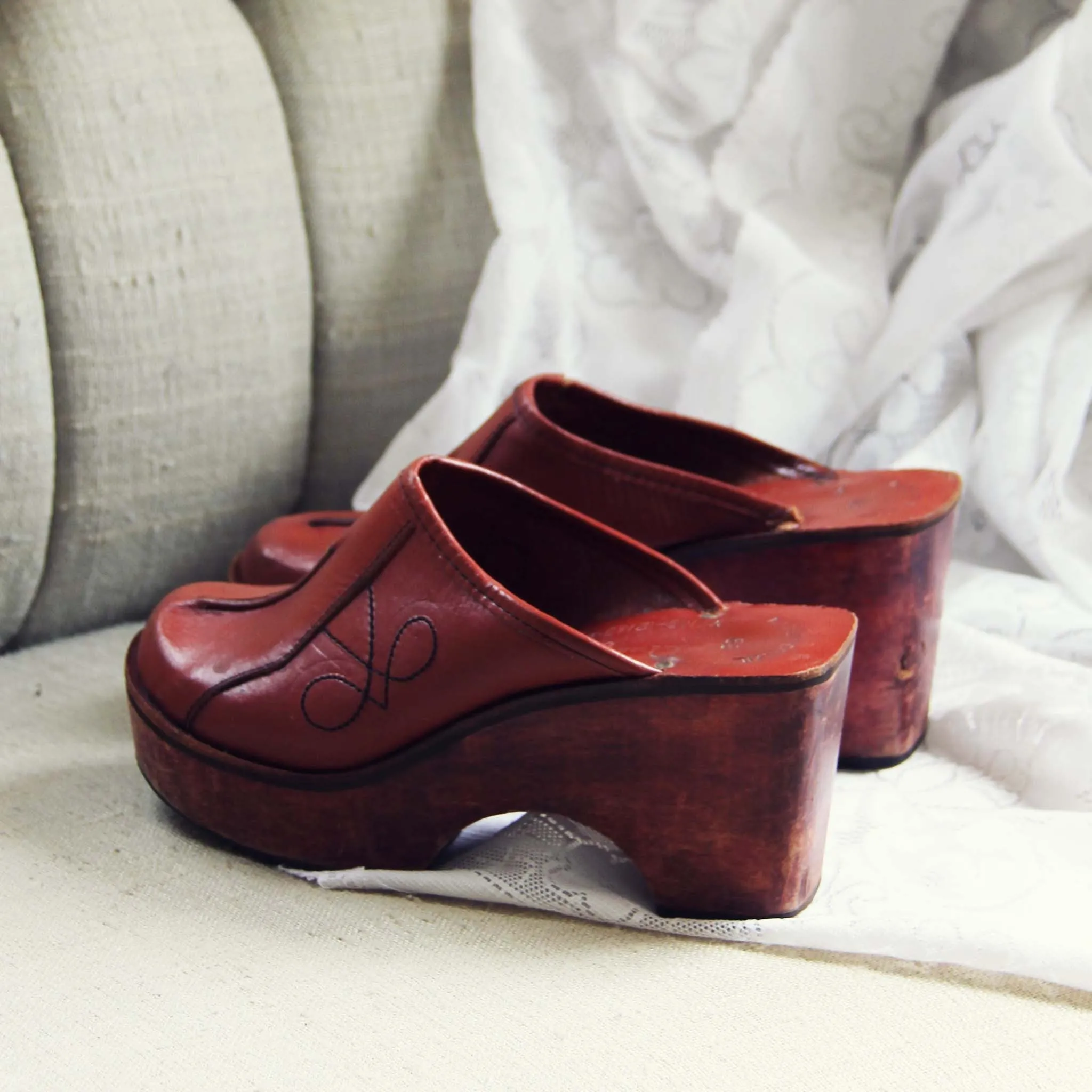Vintage 70's Sweet Clogs