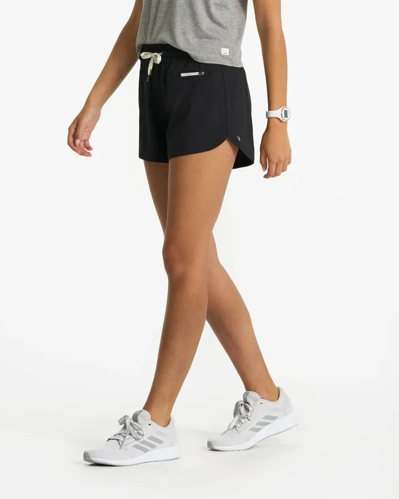 Vuori Clementine 4" Short 2.0