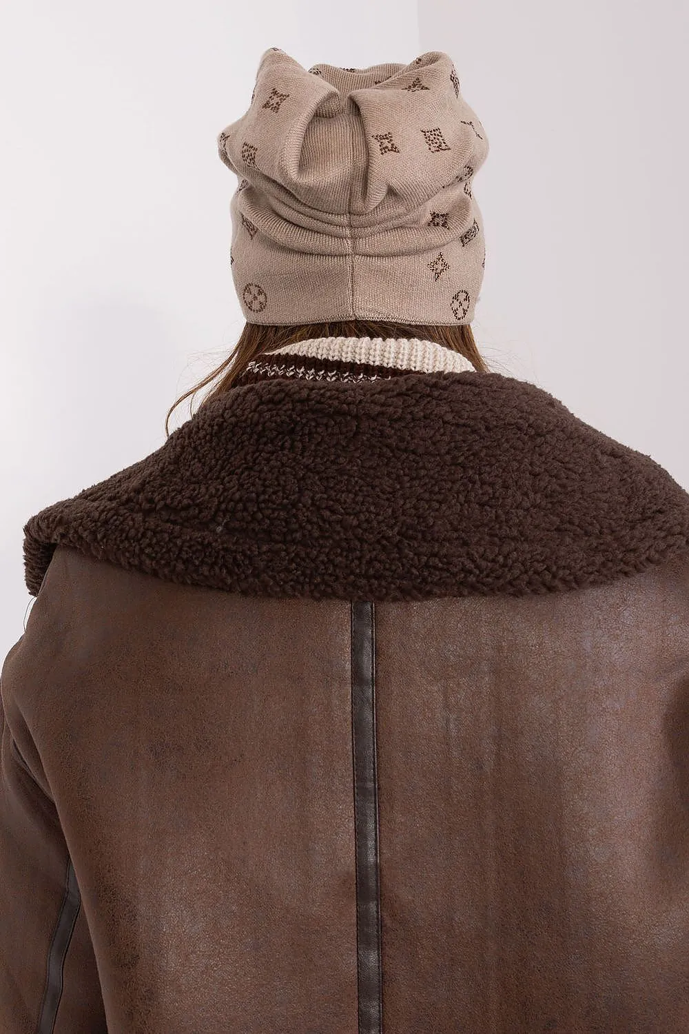 Warm winter beanie hat with cashmere