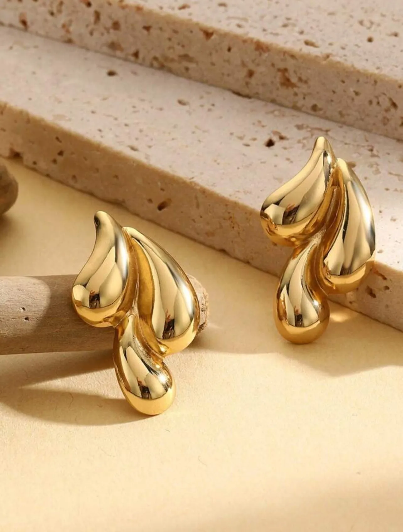 Water drop earings