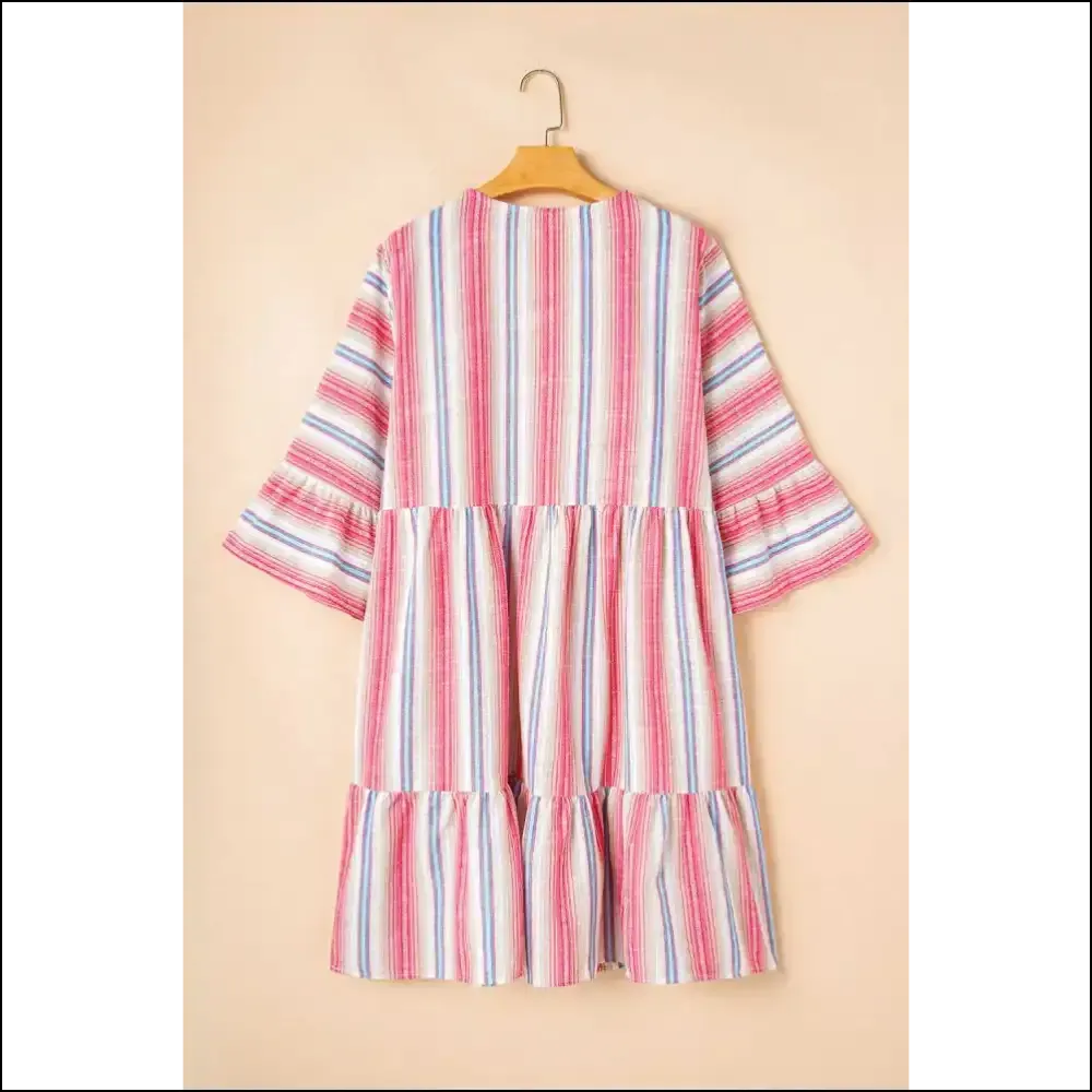 White Stripe Geometric Dress: Finally, Fashion that Fits ! 💀 Needful Things. 💃
