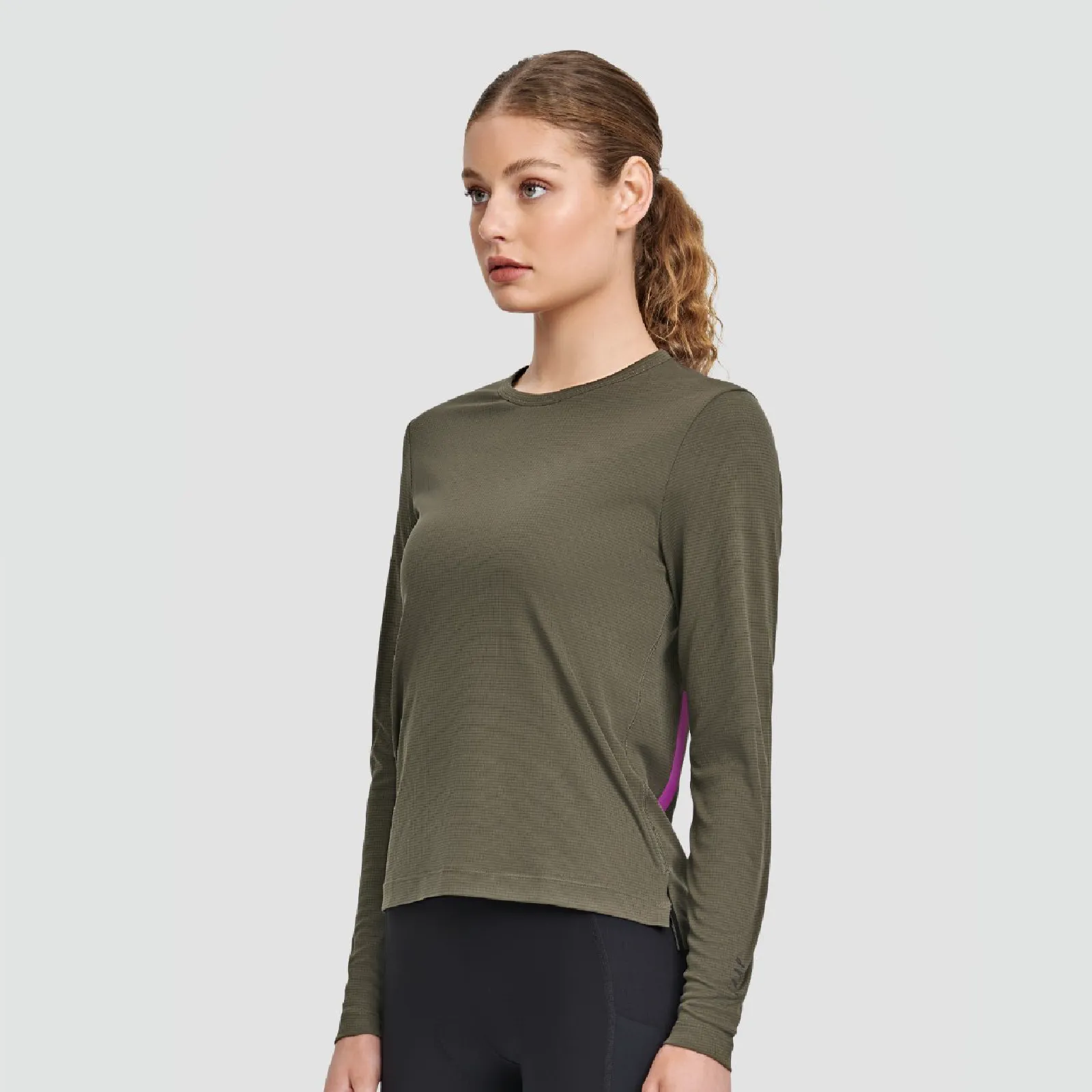 Women's Alt_Road Tee LS Olive