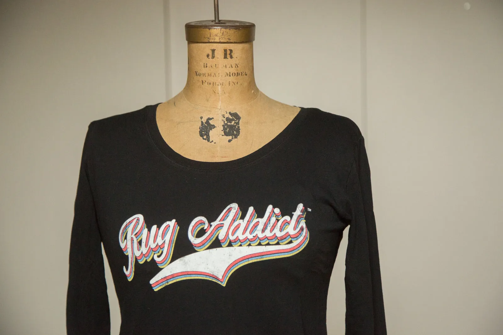 Women's Black Retro Letter Fine Long Sleeve T-Shirt