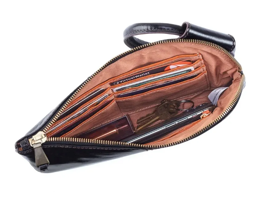 WOMEN'S HOBO SABLE WRISTLET | SILVER METALLIC LEATHER