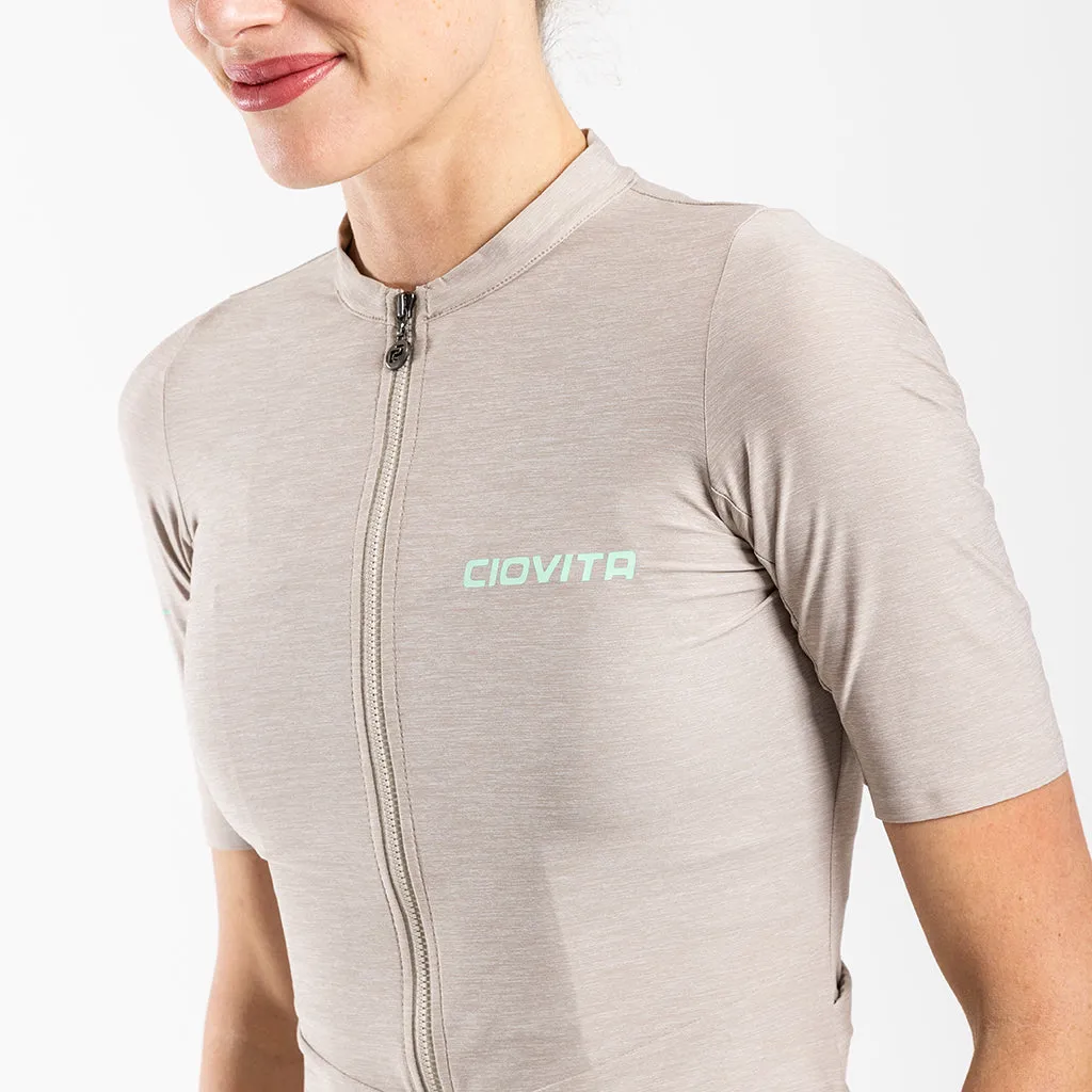 Women's Librio Race Fit Jersey (Almond)