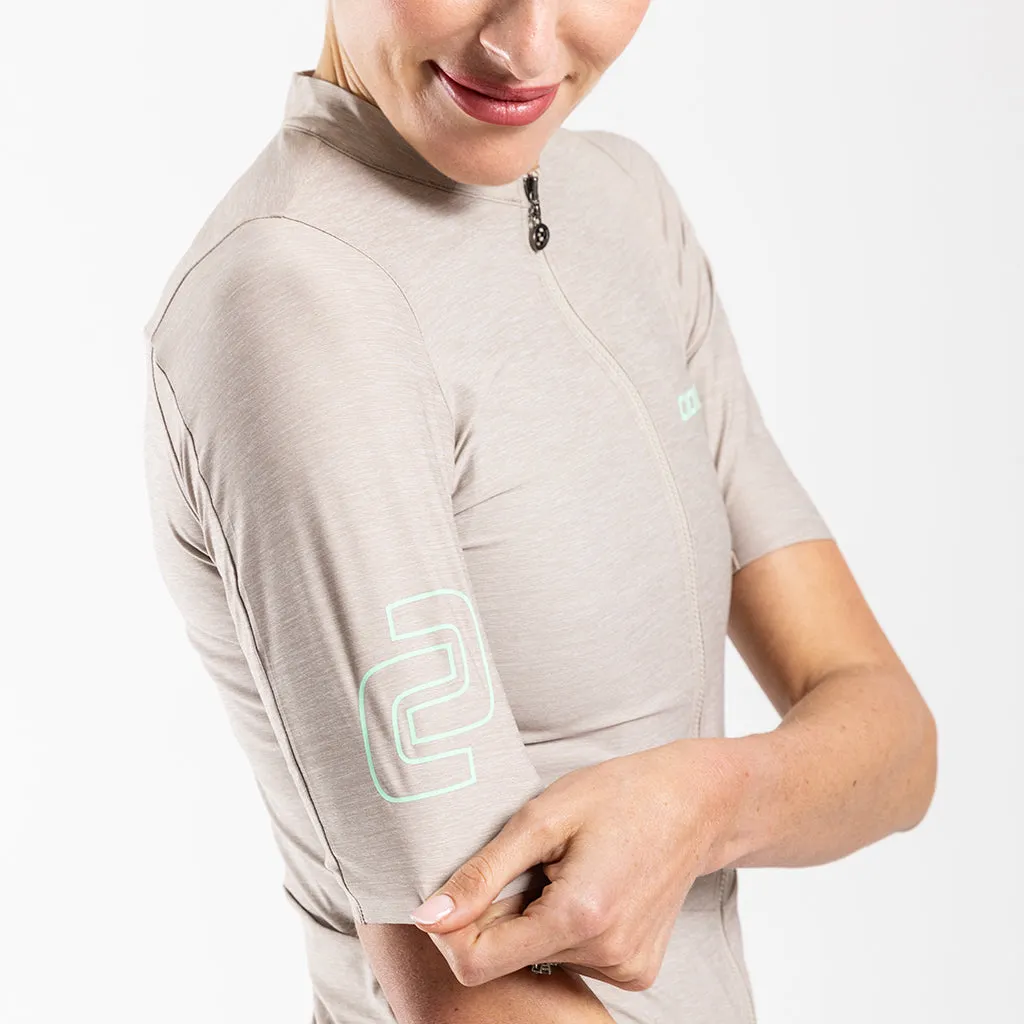 Women's Librio Race Fit Jersey (Almond)