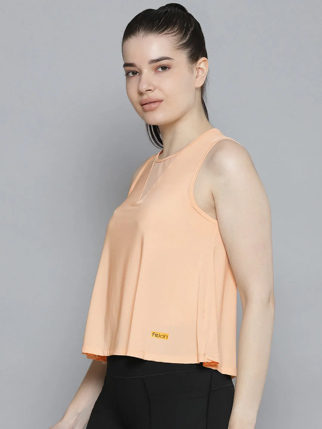Women's Nude-Colored Solid Breathable Crop T-shirt