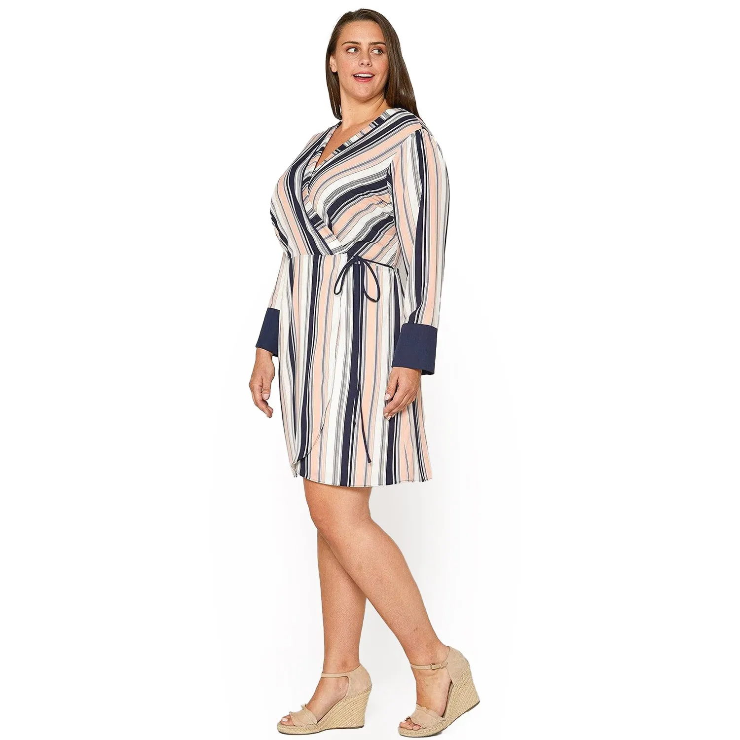 Women's Plus Size Printed Wrap Dress With Cuff Binding in Multi