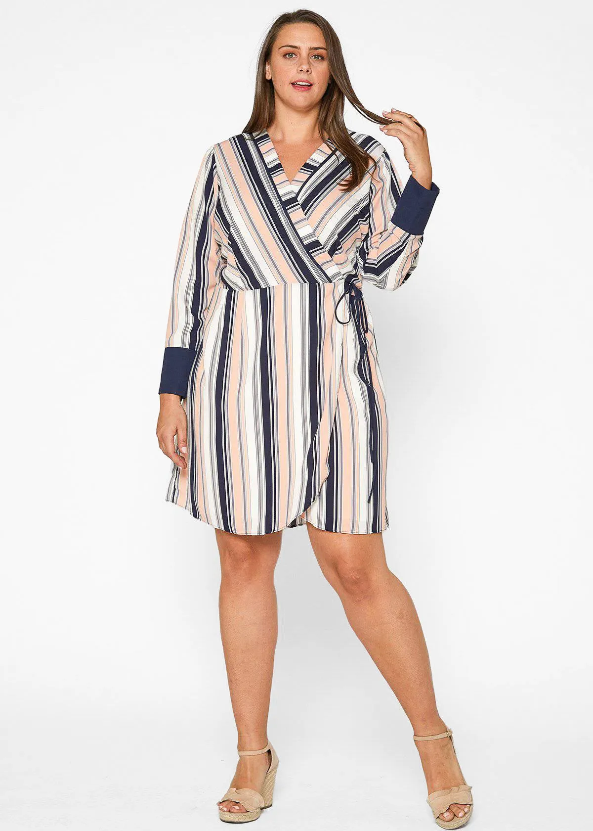 Women's Plus Size Printed Wrap Dress With Cuff Binding in Multi