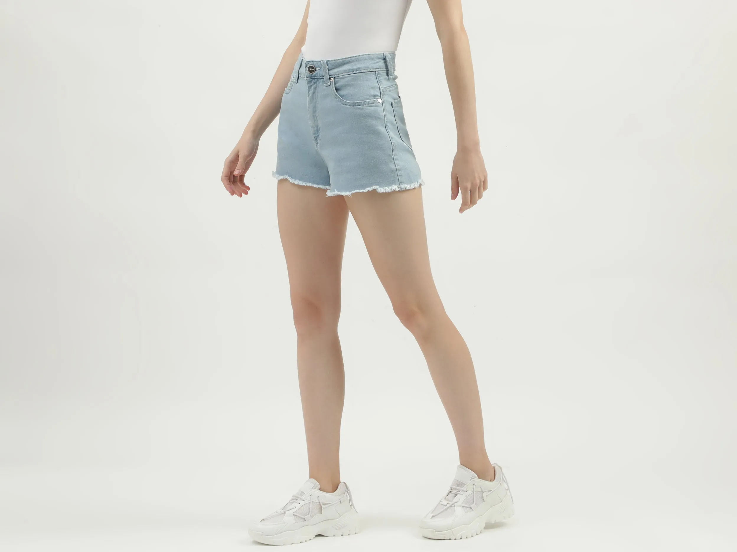 Women's Solid Regular Fit Shorts